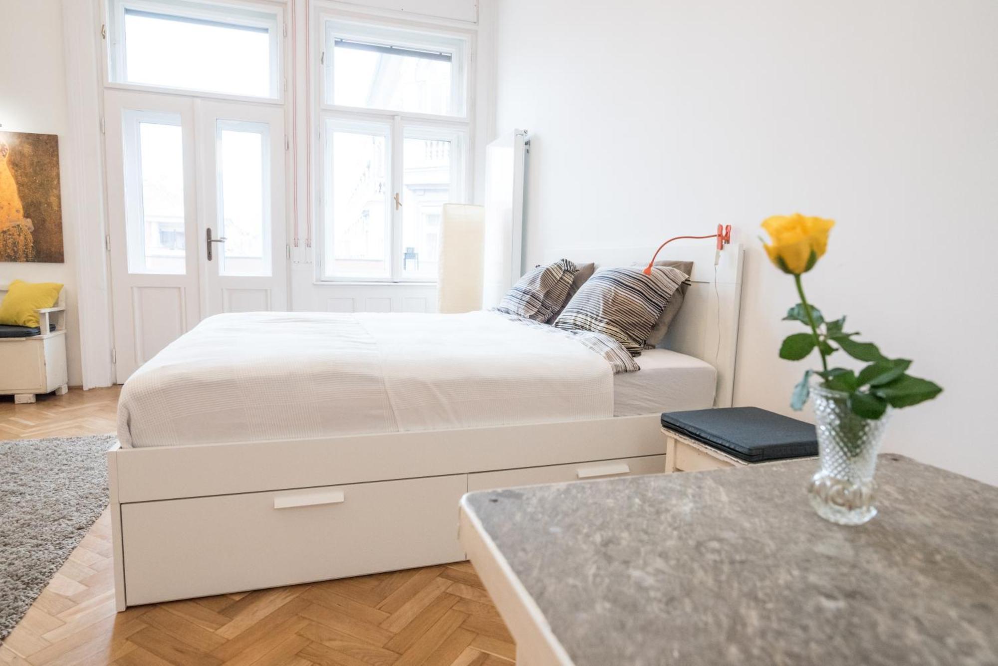 Newsunny Apartment At The Budacastle Budapest Exterior photo